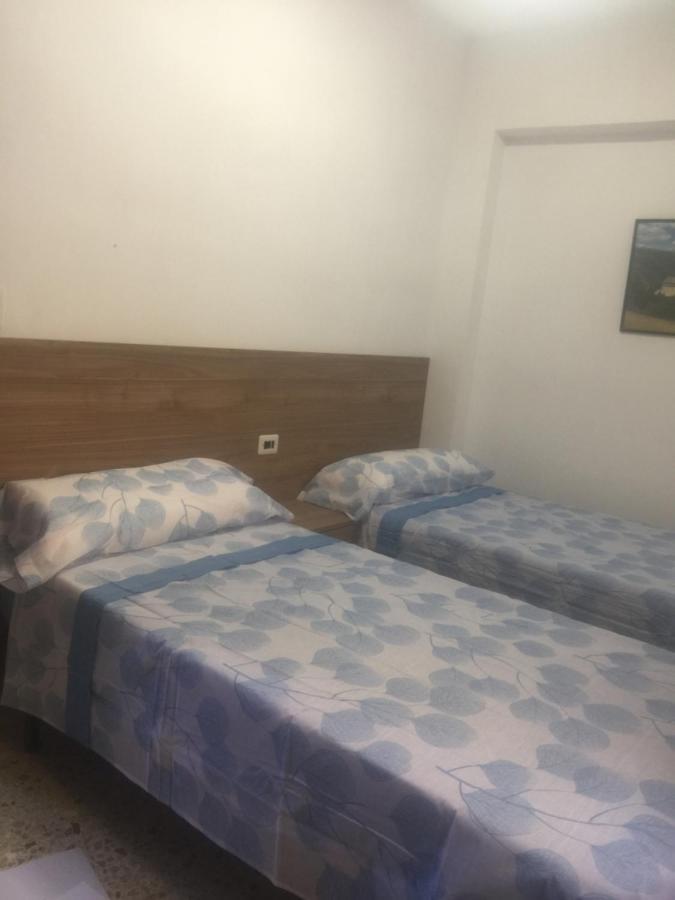 Piles - Apartment - Sleeps 7 - Parking - Seafront Exterior foto